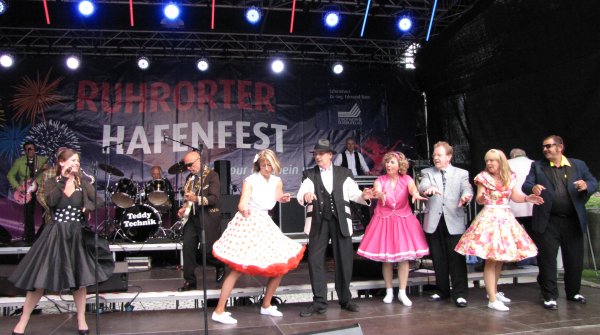 2010-06-19 Ruhrort Hafenfest 2024_600 2010-06-19 Ruhrort Hafenfest 2024_600