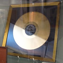 2011-03-03 Bill Haley-Museums - Muenchen1027_250