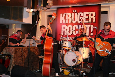 2016-08-13 Flying Petticoatss Krger rockt 1041_400